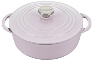 LE CREUSET - 2.75qt Shallow Round Dutch Oven - Shallot