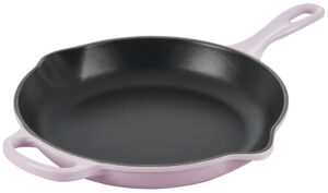 LE CREUSET - 10.25" Signature Iron Handle Skillet - Shallot