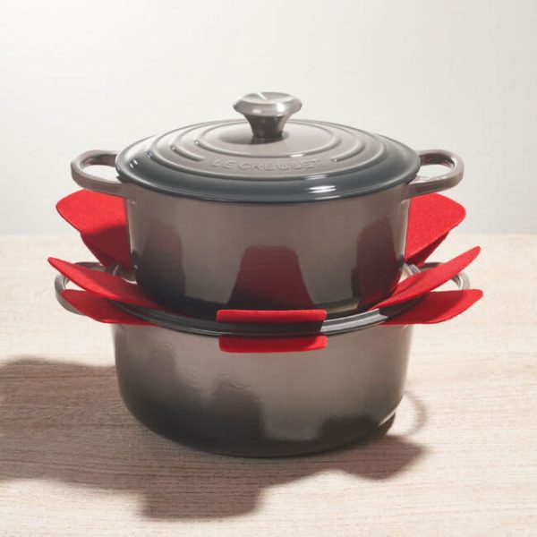 LE CREUSET Felt Pan Protectors - Set of 3 - Black - Image 3